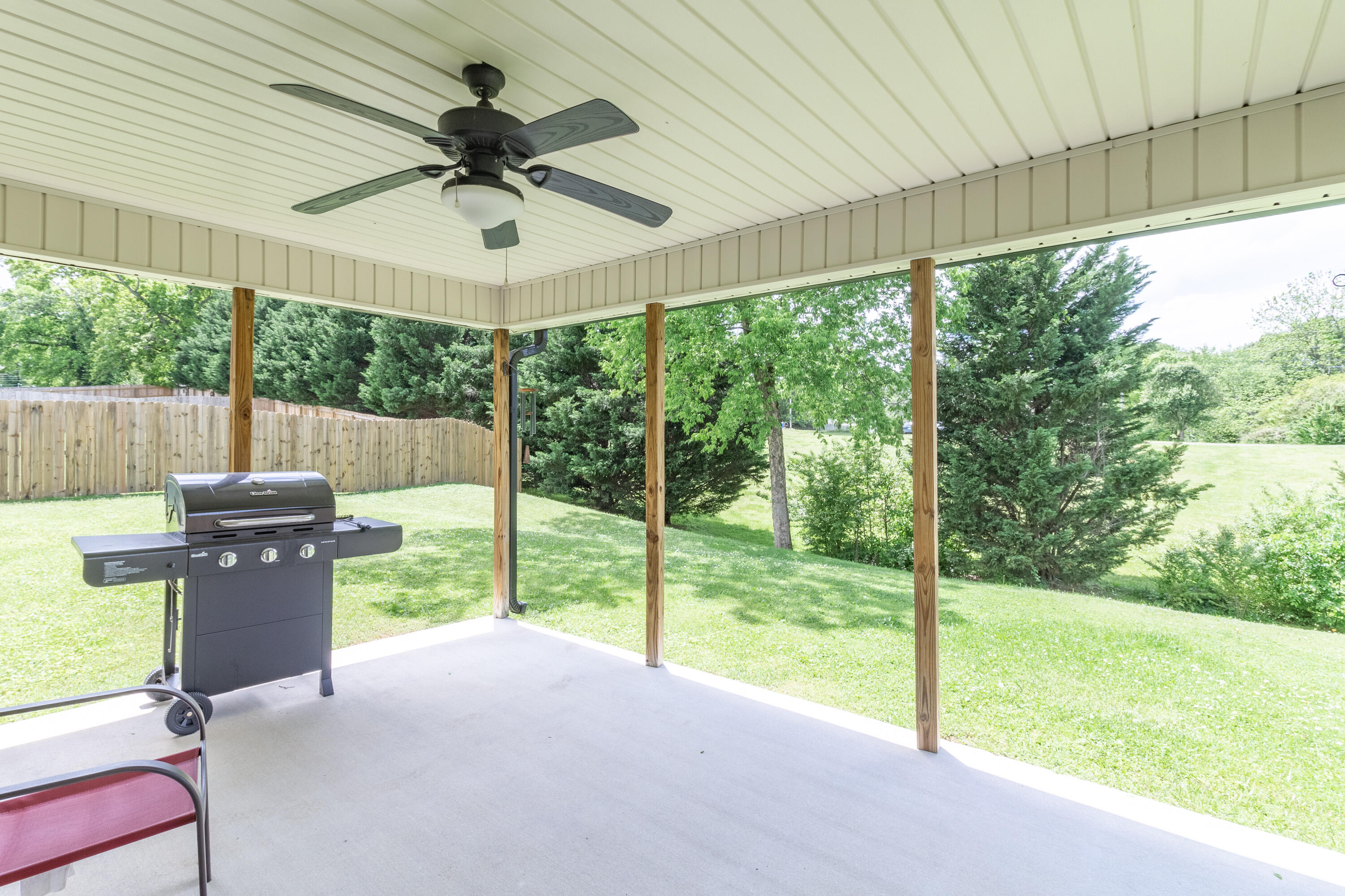 101 Live Oak Road Ringgold, GA 30736 - Photo 32 of 35 101 Live Oak Rd-38