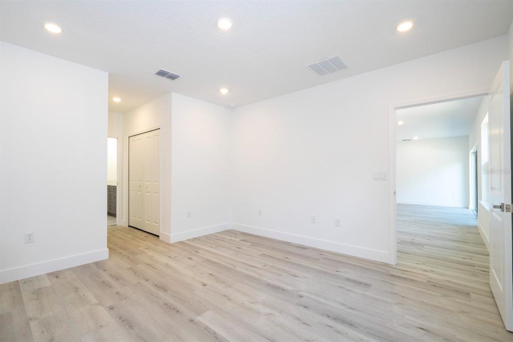 3803 Brewster Road North Port, FL 34288 - Photo 13 of 39