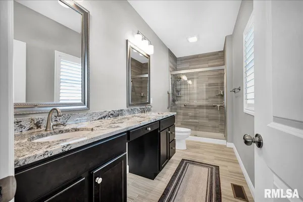 $559,000 | 100 Joseph Court, Washington, IL 61571