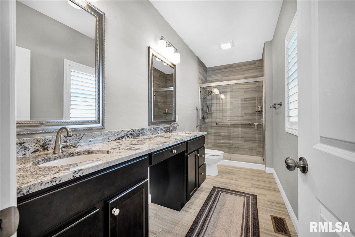 100 Joseph Court Washington, IL 61571 - Photo 15 of 29