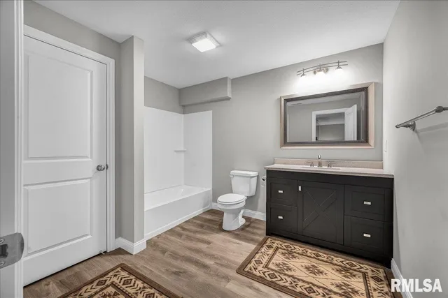 $579,000 | 100 Joseph Court, Washington, IL 61571