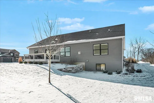 $559,000 | 100 Joseph Court, Washington, IL 61571