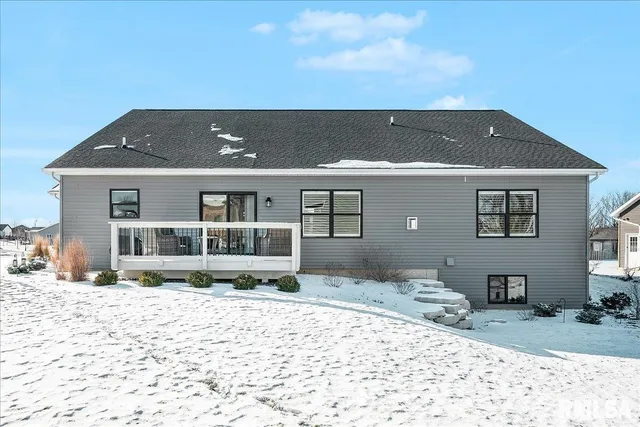 $579,000 | 100 Joseph Court, Washington, IL 61571