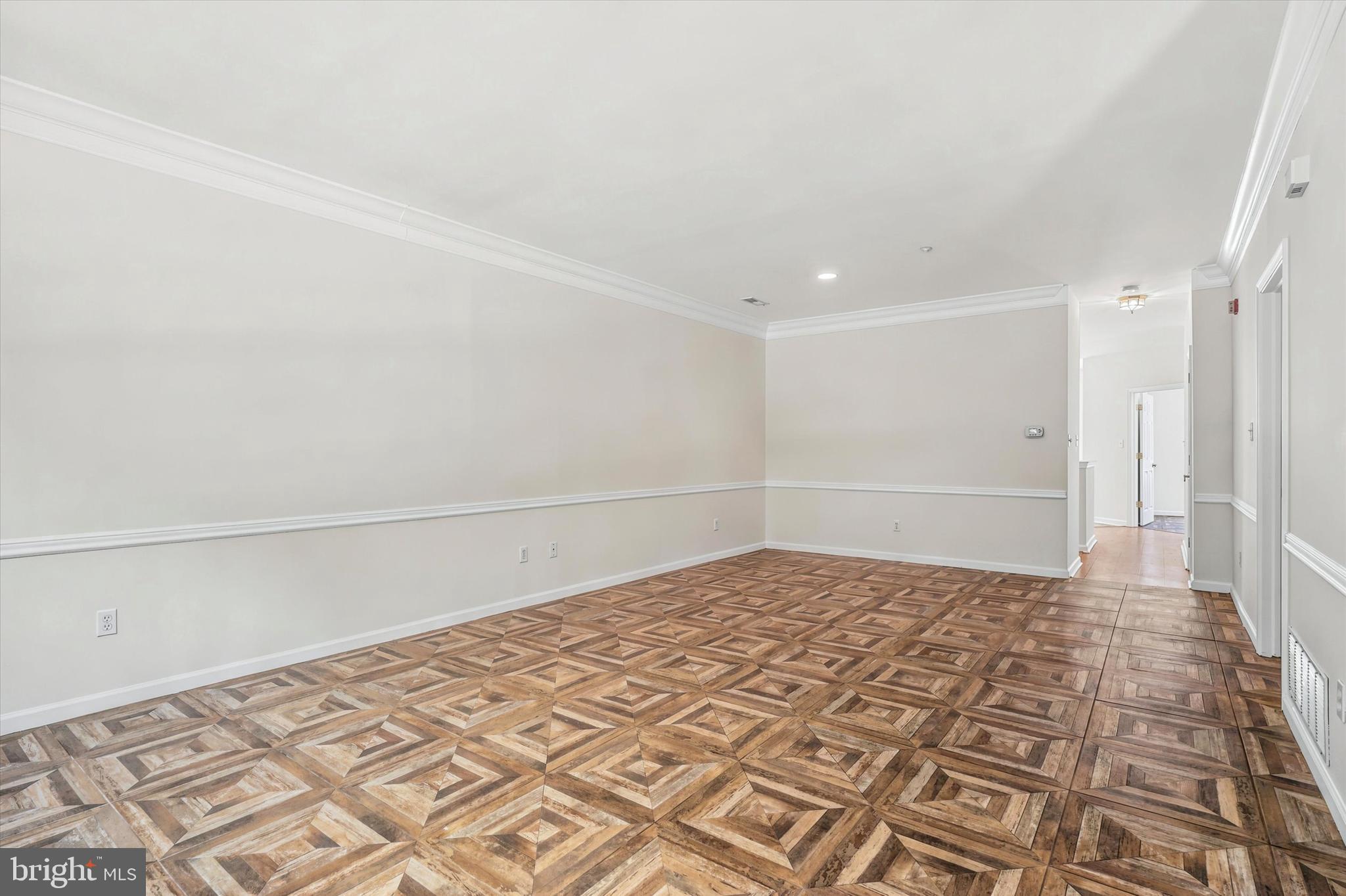 1493 Country Club Drive Springfield, PA 19064 - Photo 6 of 23