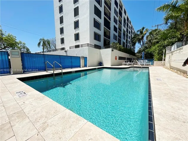 $2,995 | 2300 Northeast 33rd Avenue, Unit 606, Fort Lauderdale, FL 33305
