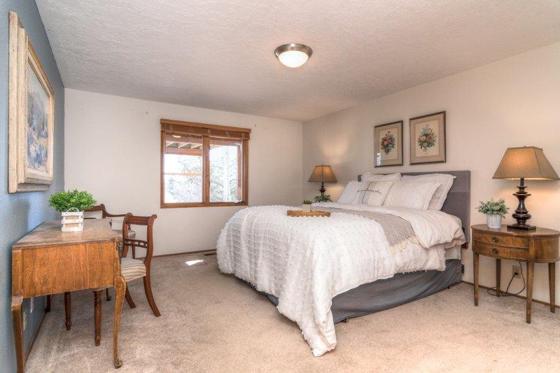 61484 Southwest Longview Street Bend, OR 97702 - Photo 23 of 33 23