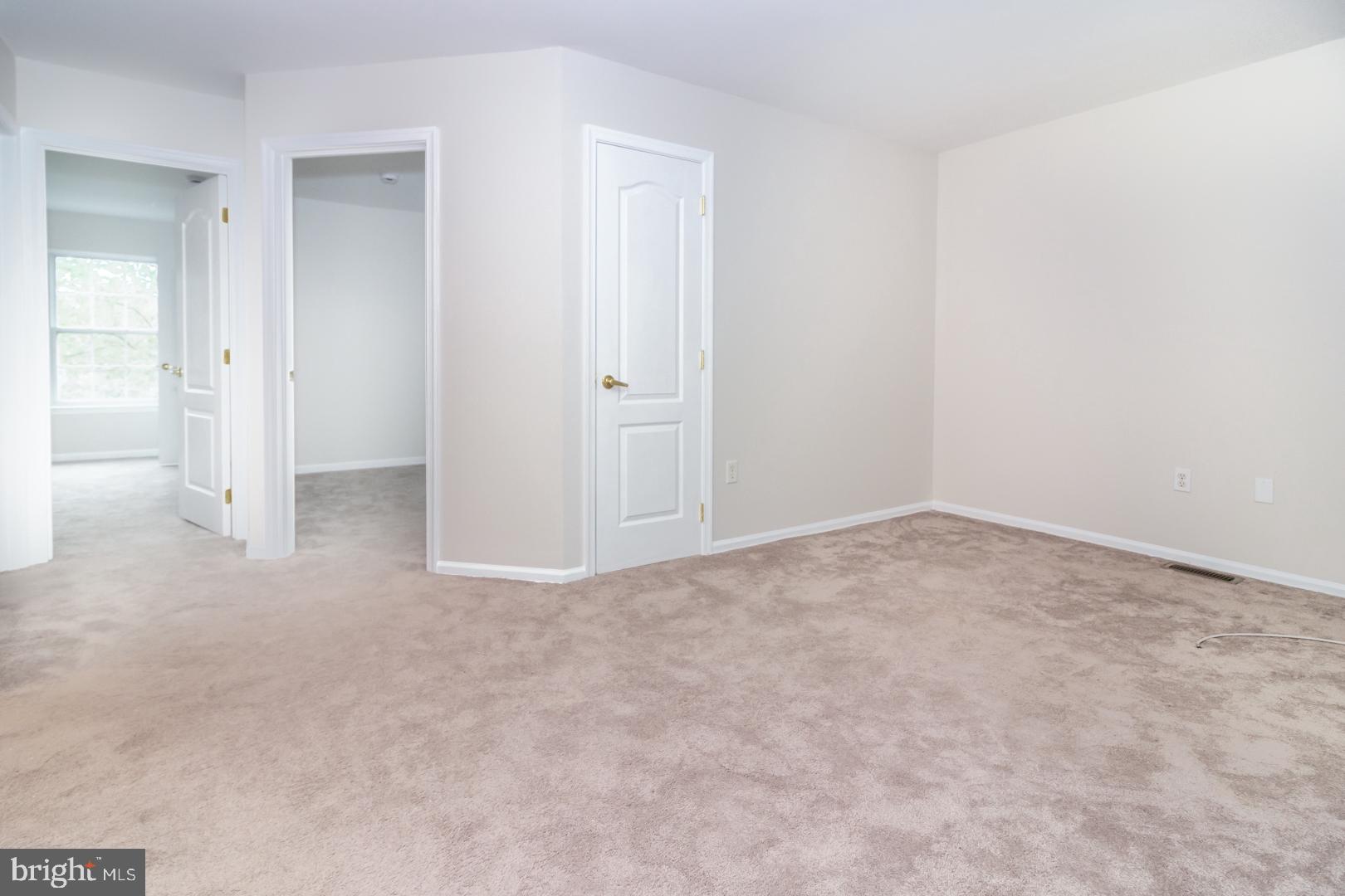 226 Hawthorne Way Riverside, NJ 08075 - Photo 14 of 32 an empty room with an empty space