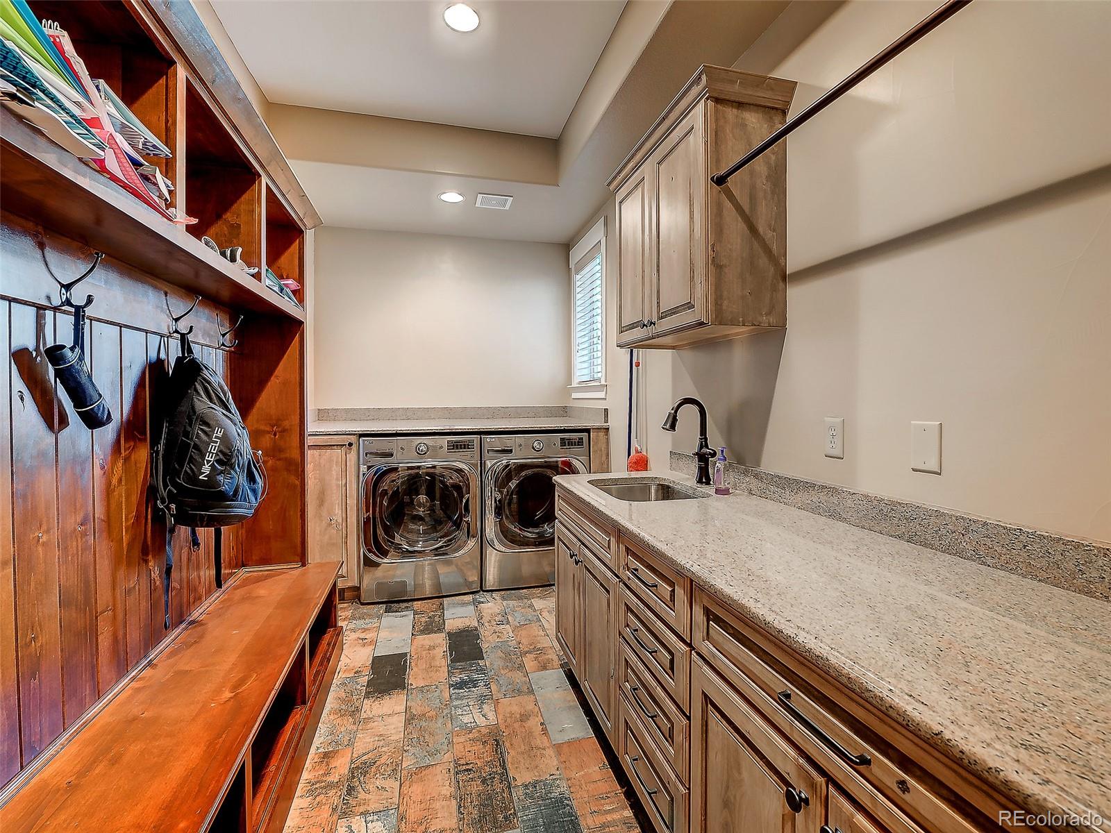 1073 Buffalo Ridge Road Castle Pines, CO 80108 - Photo 17 of 35 Gallery Image 17