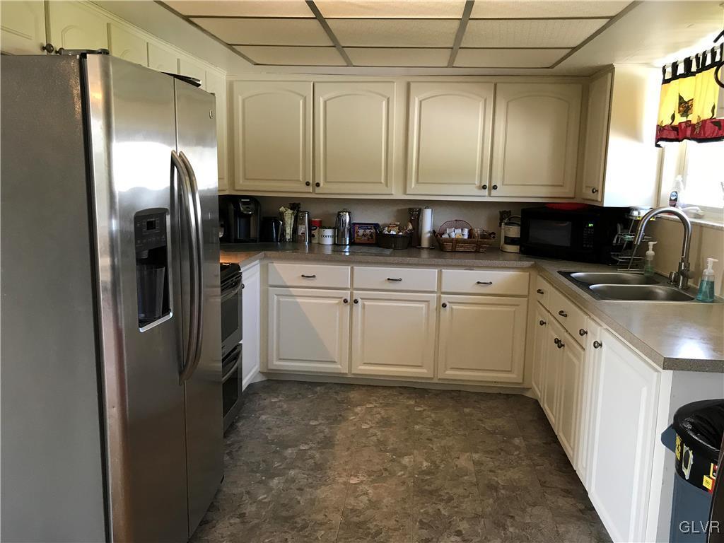 1375 Koch Road Kunkletown, PA 18058 - Photo 18 of 29 Gallery Image 18