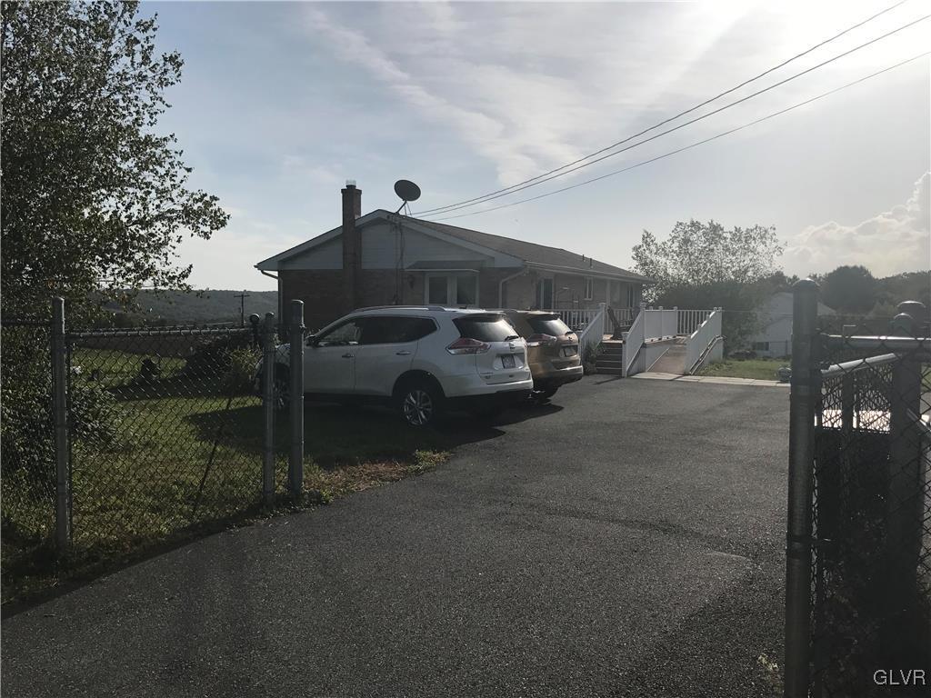 1375 Koch Road Kunkletown, PA 18058 - Photo 6 of 29 Gallery Image 6