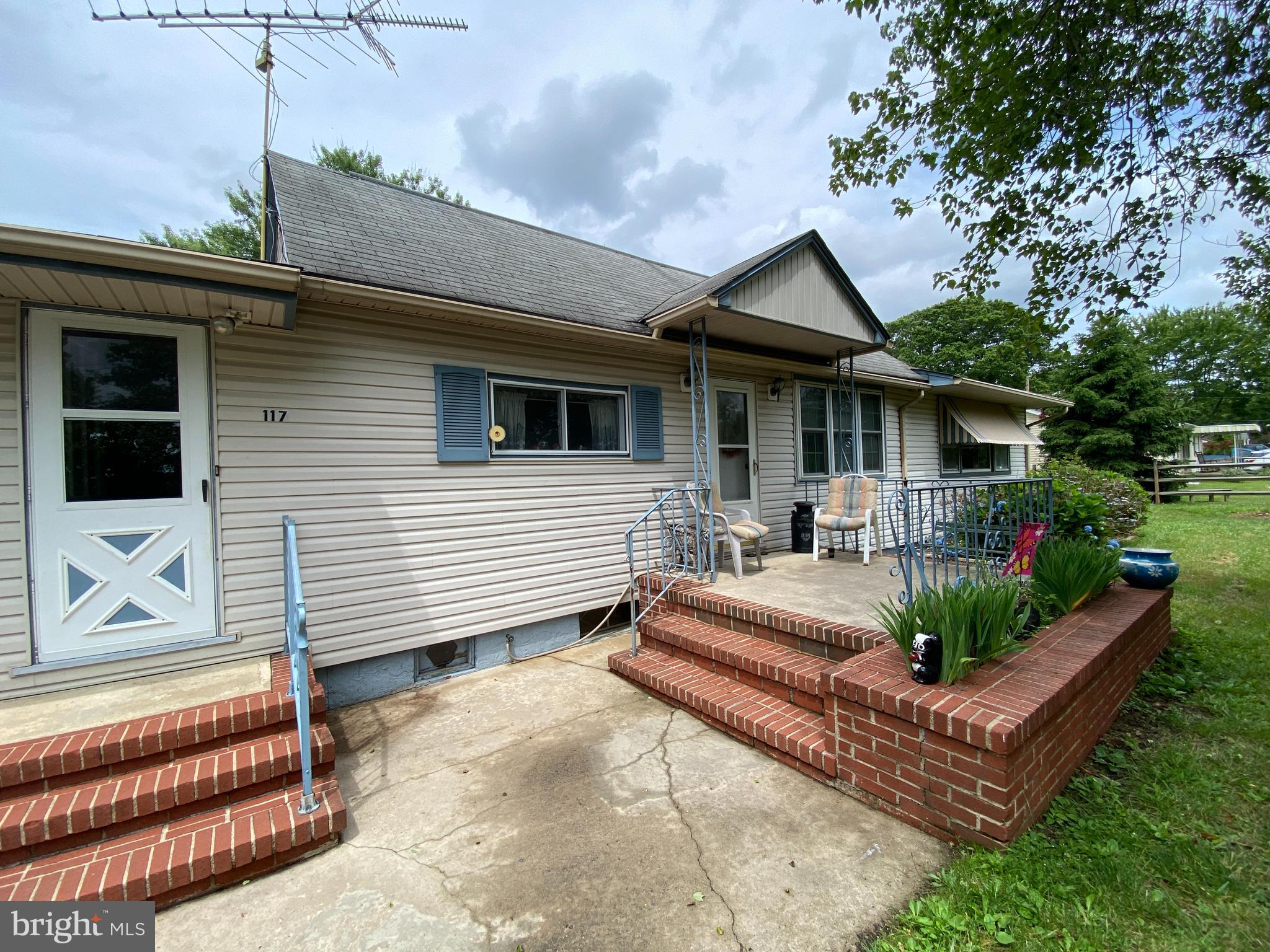 117 Springfield Meeting House Road Jobstown, NJ 08041 - Photo 4 of 31