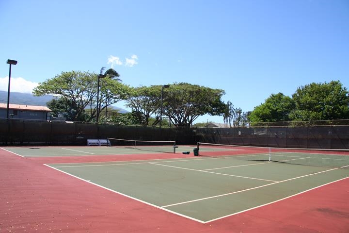 3543 Lower Honoapiilani Road, Unit K403 Lahaina, HI 96761 - Photo 22 of 29 a view of a tennis court
