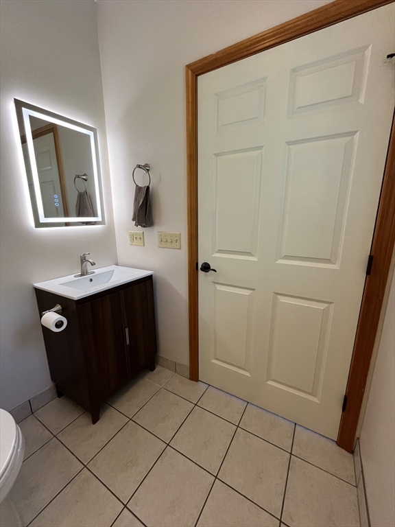 20 Gaspee Street Chicopee, MA 01013 - Photo 15 of 30