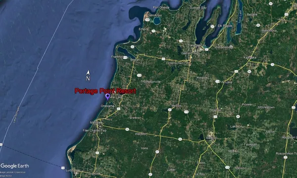 $128,500 | 8568 Portage Point Drive, Unit 3 (DH 4), Onekama, MI 49675