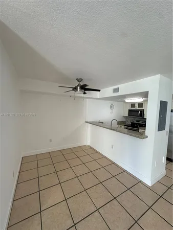 $2,200 | 814 Northwest 36th Avenue, Unit 406, Miami, FL 33125