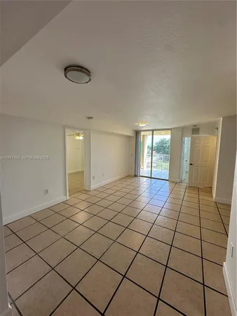 $2,200 | 814 Northwest 36th Avenue, Unit 406, Miami, FL 33125