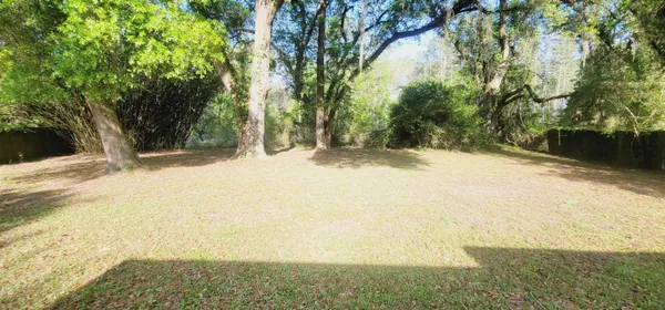 $1,695 | 5889 Cypress Circle, Tallahassee, FL 32303