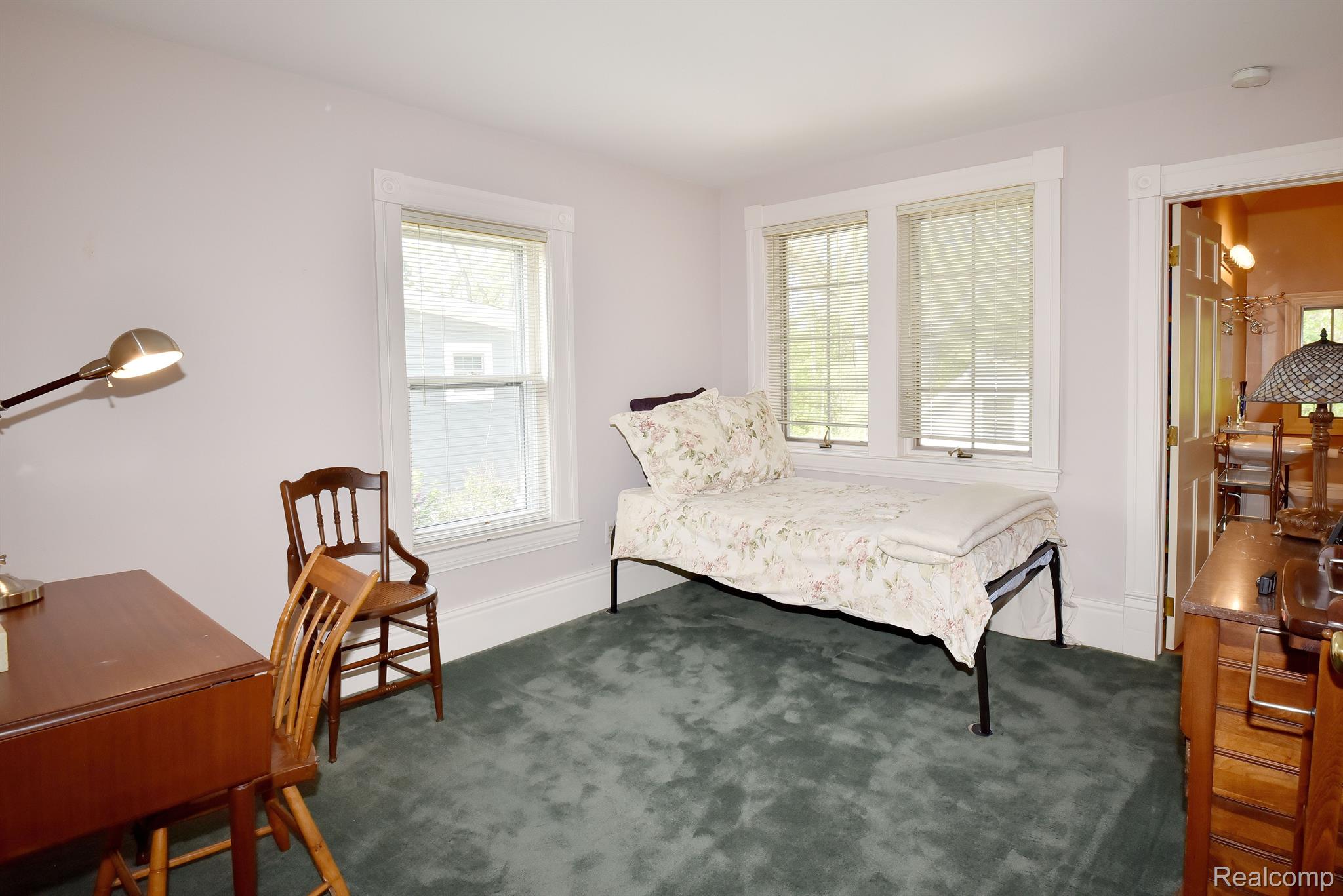 32647 Franklin Road Franklin, MI 48025 - Photo 24 of 41 Gallery Image 24
