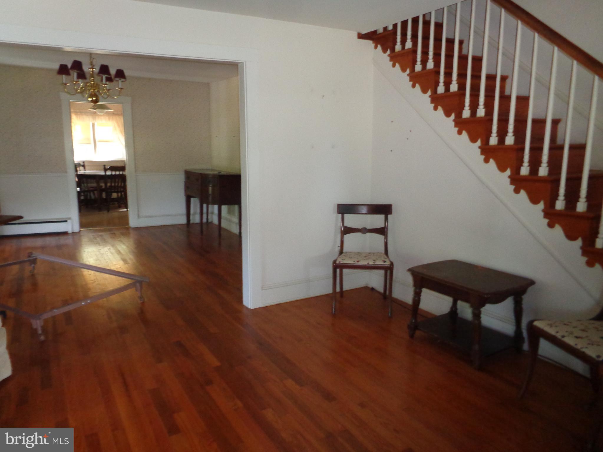 9145 Mackall Road St. Leonard, MD 20685 - Photo 20 of 48 Living room