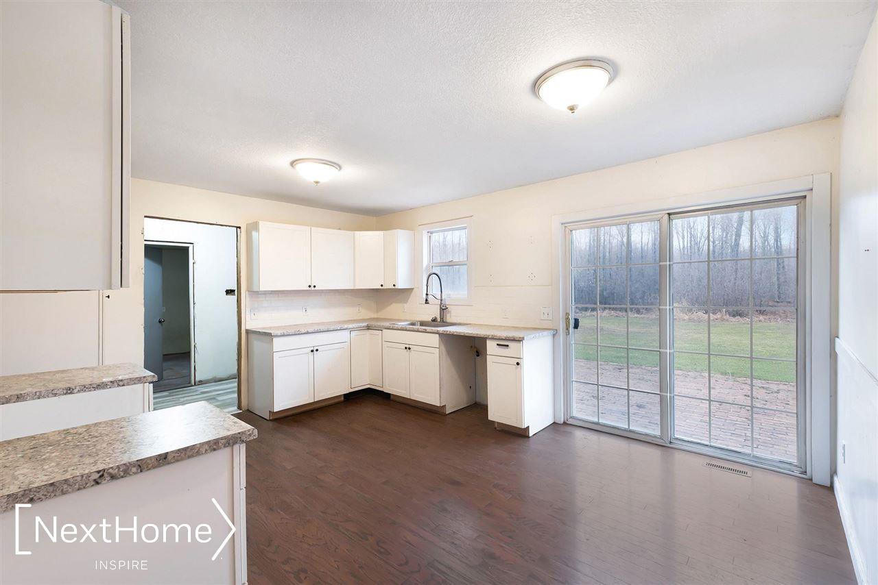 4385 West Burt Road Chesaning, MI 48616 - Photo 12 of 28 50069890-11.JPG