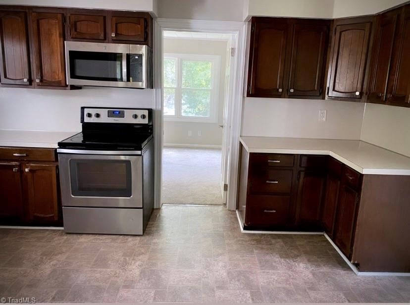 820 Mark Street High Point, NC 27260 - Photo 5 of 22 Gallery Image 5