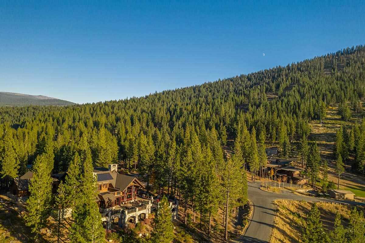 8207 Fallen Leaf Way Truckee, CA 96161 - Photo 10 of 21
