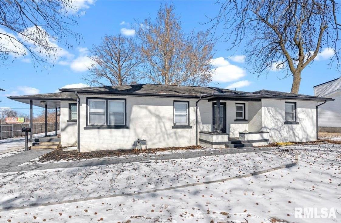 1847 Jerome Avenue Springfield, IL 62704 - Photo 1 of 30 Gallery Image 1