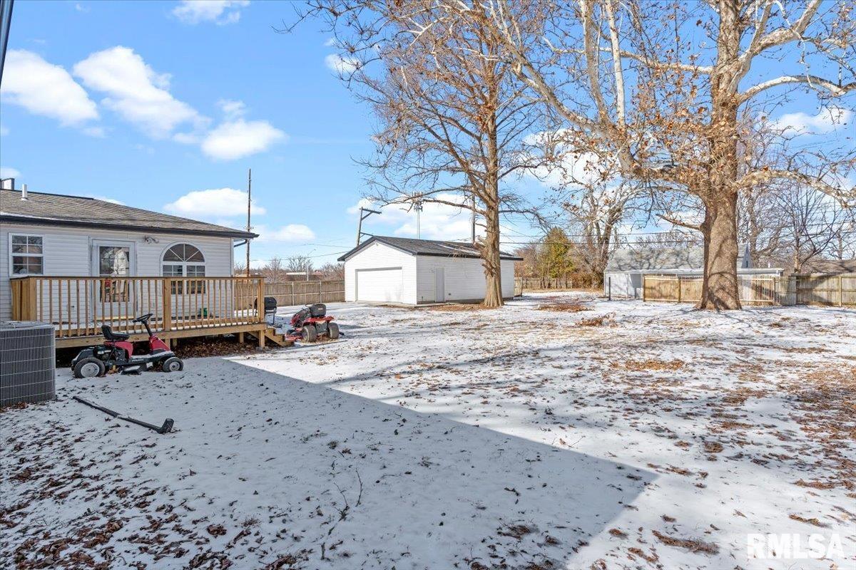 1847 Jerome Avenue Springfield, IL 62704 - Photo 27 of 30 Gallery Image 27