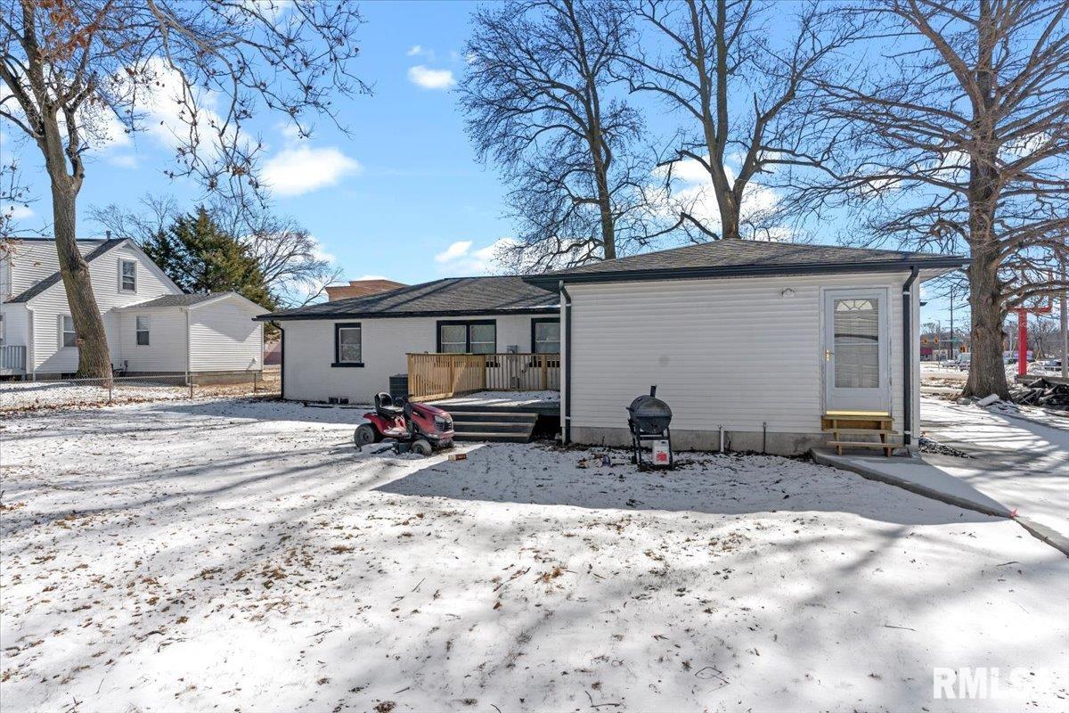 1847 Jerome Avenue Springfield, IL 62704 - Photo 28 of 30 Gallery Image 28
