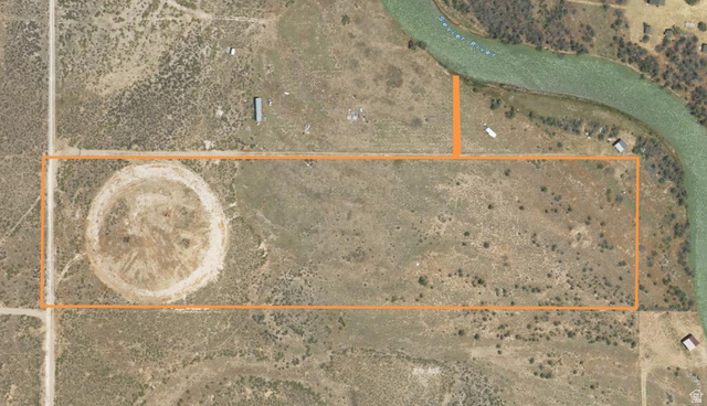 32 Sevier River, Unit 32 Levan, UT 84639 - Photo 2 of 50 Map / location featuring property boundaries highlighted, including the 20' easement to the river