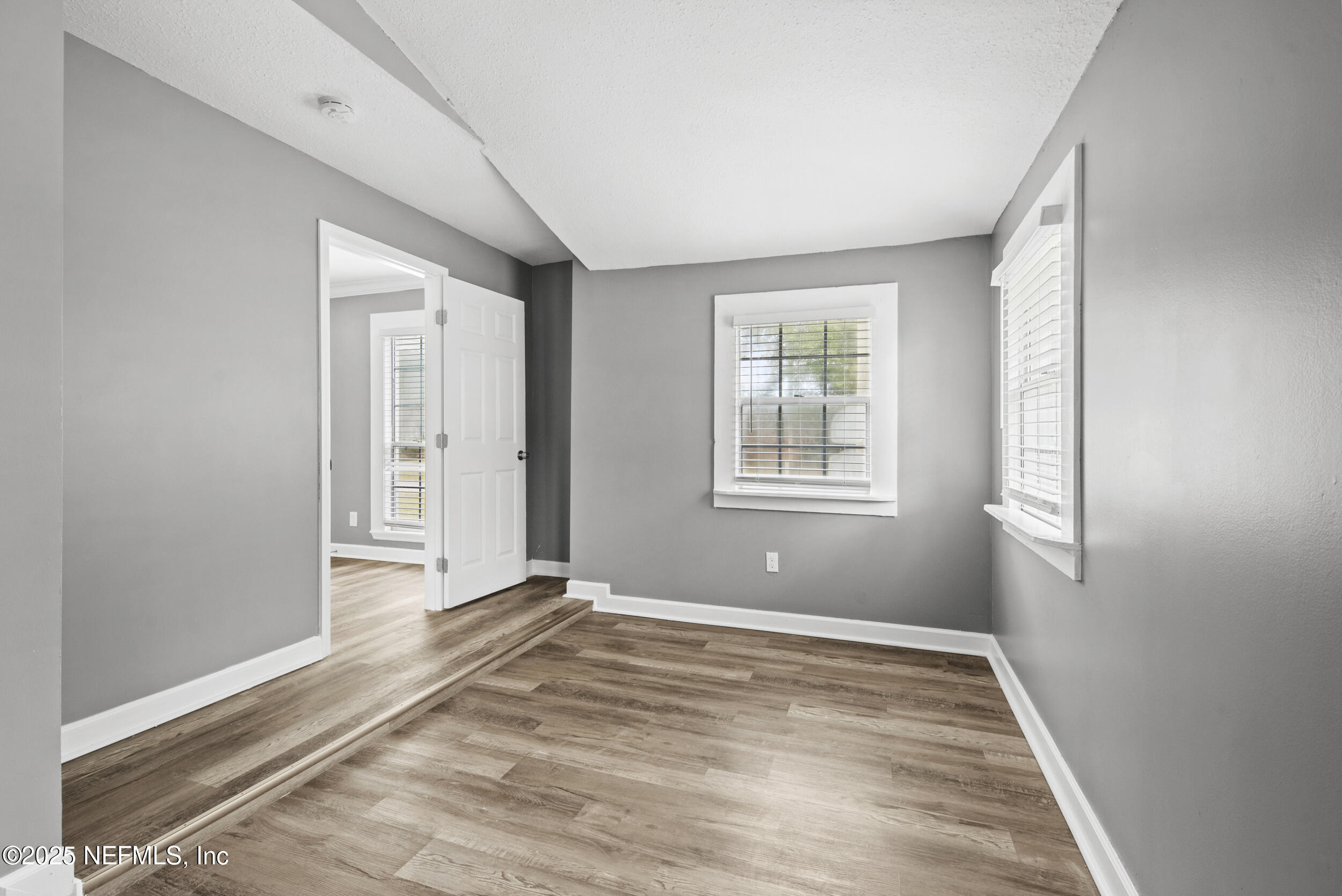 5336 Cruz Road Jacksonville, FL 32207 - Photo 11 of 32 13 (1)