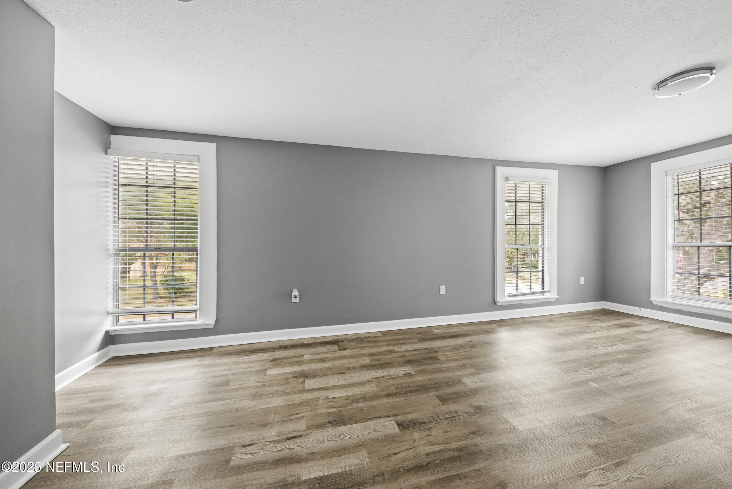 5336 Cruz Road Jacksonville, FL 32207 - Photo 14 of 32 16 (1)