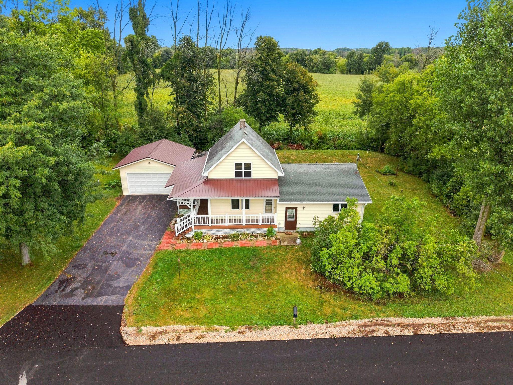 3847 Hill Road Greenleaf, WI 54126 - Photo 37 of 42 Gallery Image 37