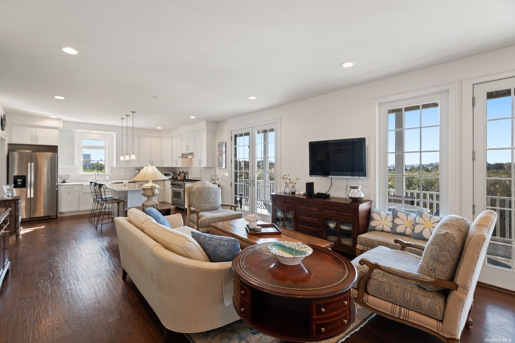 77 Westhampton Beach, undefined 00000 - Photo 4 of 25