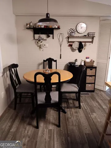 $254,900 | 13 Black Road Northeast, White, GA 30184