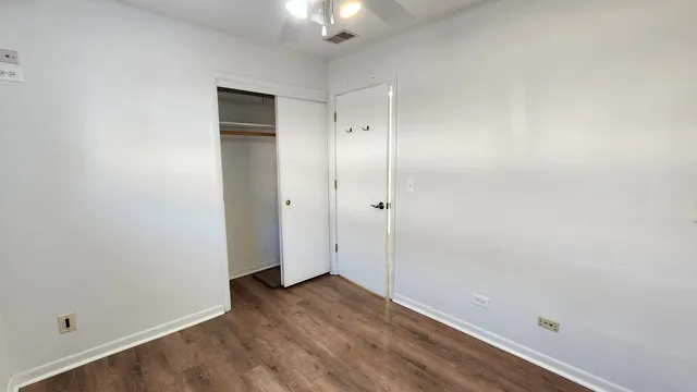 $2,800 | 5440 Benton Avenue, Downers Grove, IL 60515