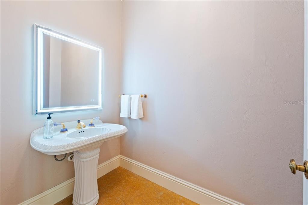 5237 Mahogany Ridge Drive Naples, FL 34119 - Photo 28 of 94