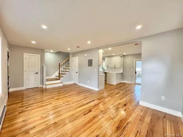 $875,000 | 197-20 118th Avenue | St. Albans