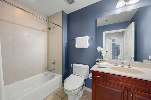 $599,900 | 1250 South Michigan Avenue, Unit 2704, Chicago, IL 60605