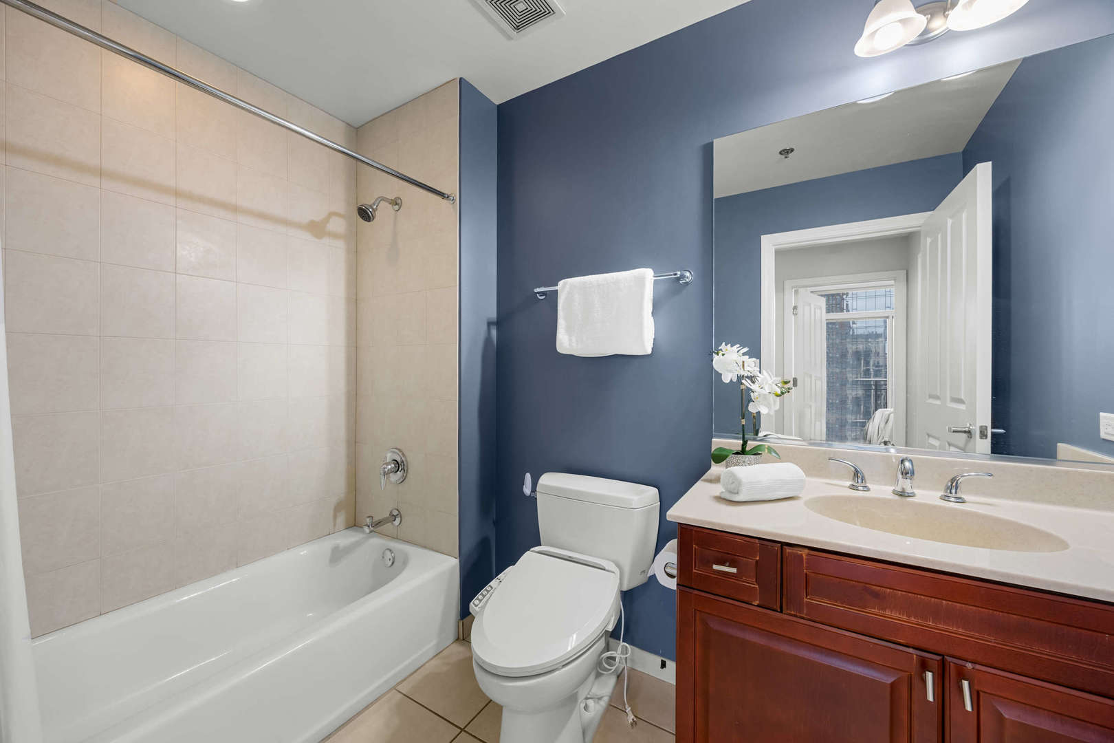 1250 South Michigan Avenue, Unit 2704 Chicago, IL 60605 - Photo 18 of 32