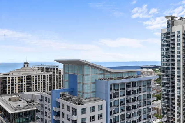 $599,900 | 1250 South Michigan Avenue, Unit 2704, Chicago, IL 60605