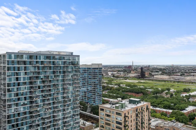 $599,900 | 1250 South Michigan Avenue, Unit 2704, Chicago, IL 60605