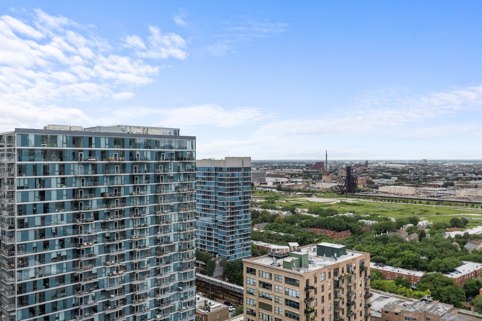 1250 South Michigan Avenue, Unit 2704 Chicago, IL 60605 - Photo 21 of 32