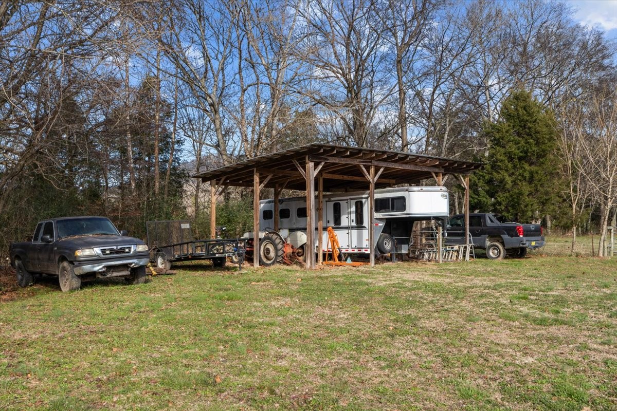 25 Cardinal Road Linden, TN 37096 - Photo 32 of 84