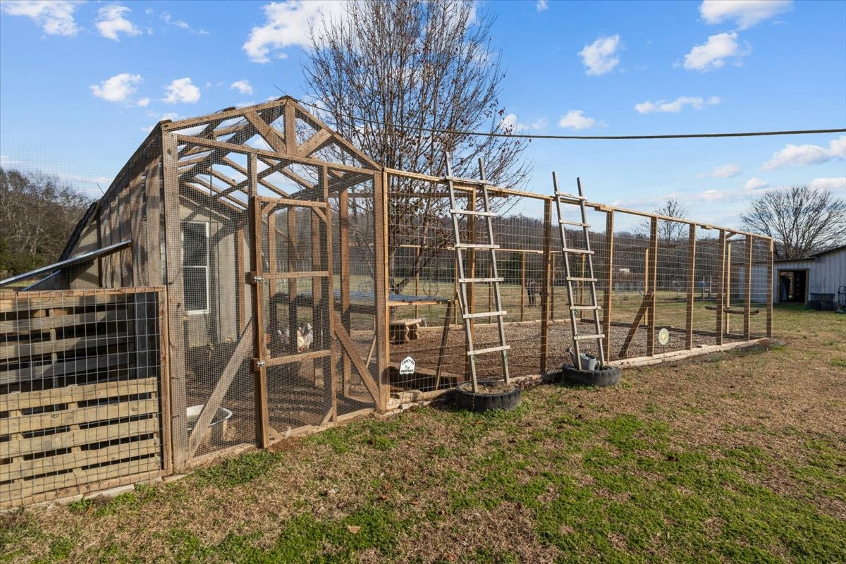 25 Cardinal Road Linden, TN 37096 - Photo 35 of 84