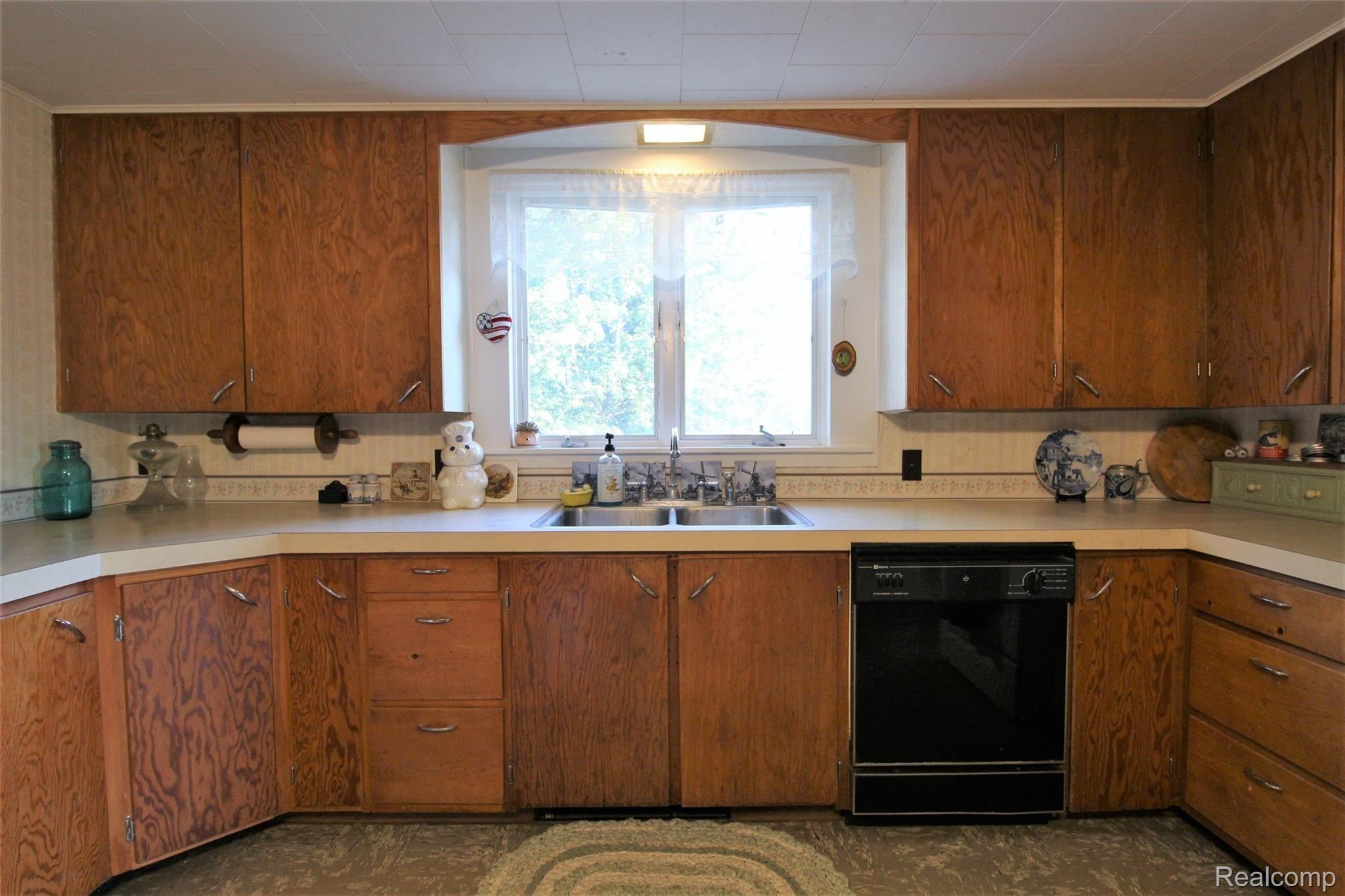 6099 Booth Road North Branch, MI 48461 - Photo 24 of 92 IMG_9310.JPG