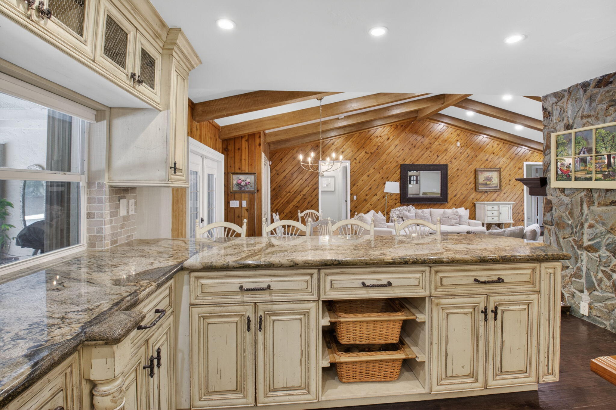 7332 Estrella Court Boca Raton, FL 33433 - Photo 18 of 81 18-web-or-mls-DSC_1566