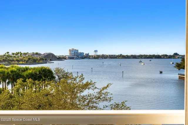 $525,000 | 134 Starboard Lane, Unit 301, Merritt Island, FL 32953