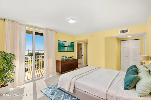 $525,000 | 134 Starboard Lane, Unit 301, Merritt Island, FL 32953