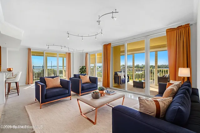 $525,000 | 134 Starboard Lane, Unit 301, Merritt Island, FL 32953